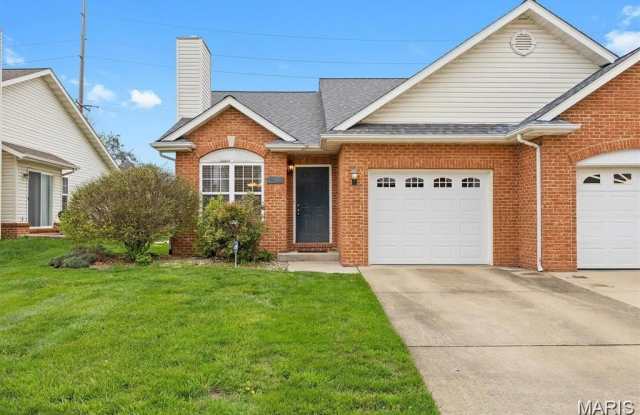 1523 ENGLISH PINE Lane photos photos