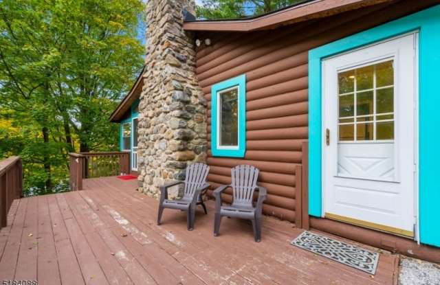103 Cedar Dr Gallery 2