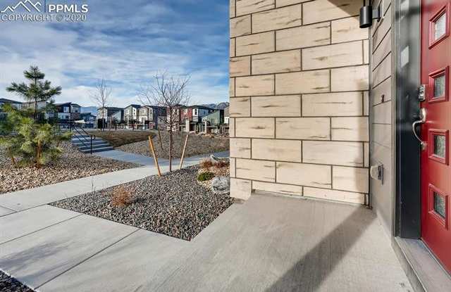 1365 Sunshine Valley Way Gallery 3
