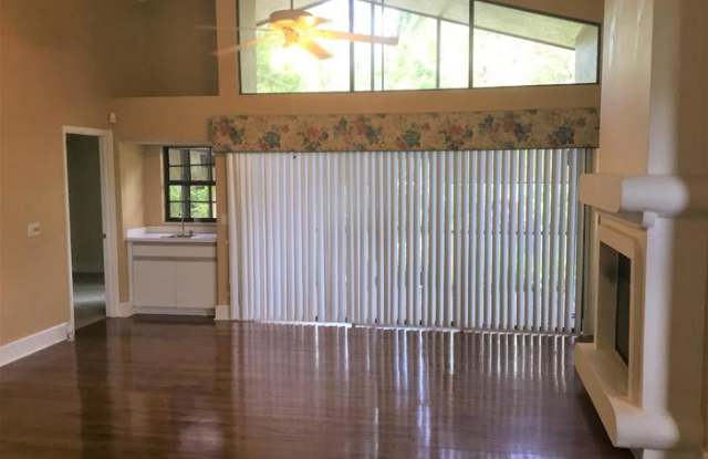 862 Crestridge Circle Gallery 4
