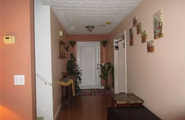 285 Kentshire Place - 285 Kentshire Pl, Gwinnett County, GA 30044
