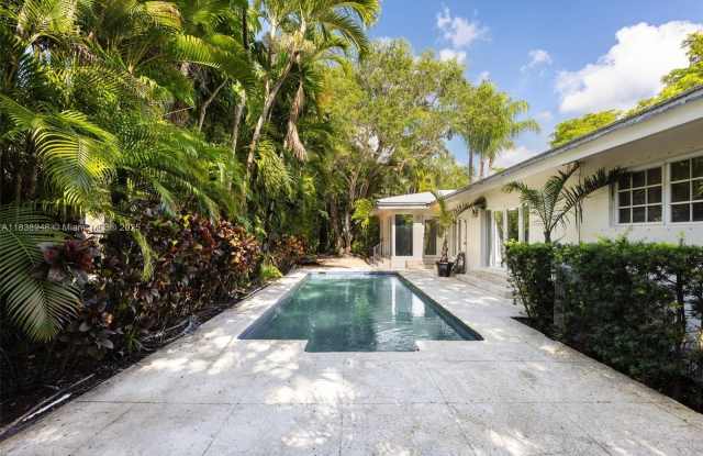 600 Santurce Ave photos photos