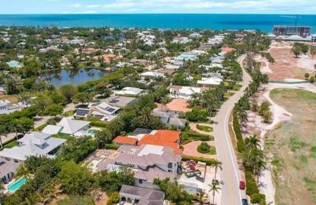 650 S Golf Dr photos photos