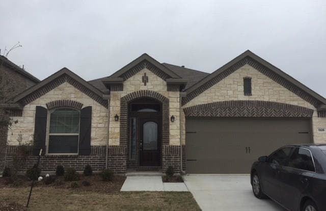 1325 Coleto Creek - 1325 Coleto Creek Trl, Prosper, TX 75078