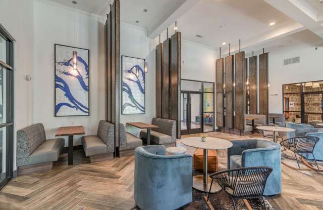 The Landing at Double Creek Apartments Gallery 3
