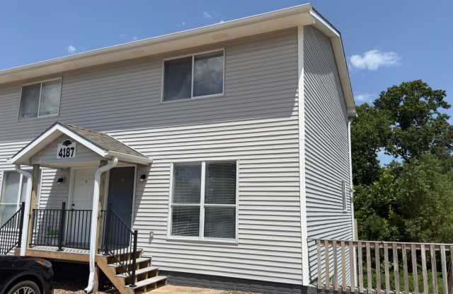 2 Bedroom 1.5 Bathroom Townhouse photos photos 2 Bedroom 1.5 Bathroom Townhouse photos photos