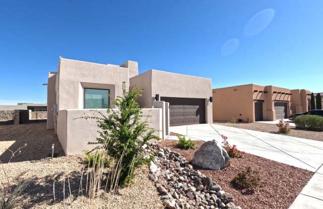 3729 Santa Clarita - 3729 Santa Clarita Avenue, Las Cruces, NM 88012