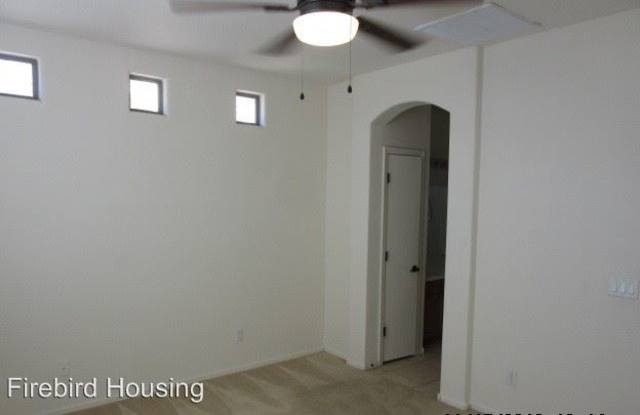 2676 E. Longhorn Place Gallery 4