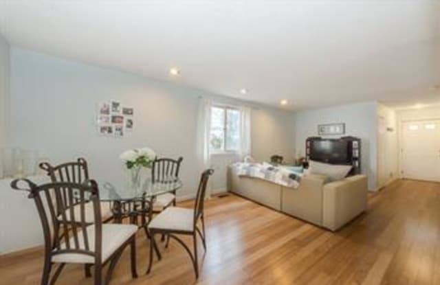 61 Cedar St. - 61 Cedar Street, Cambridge, MA 02140
