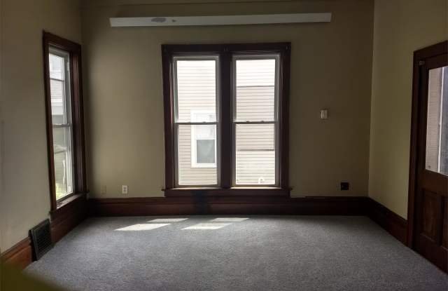 447-453 W Military Ave - 5 Gallery 3