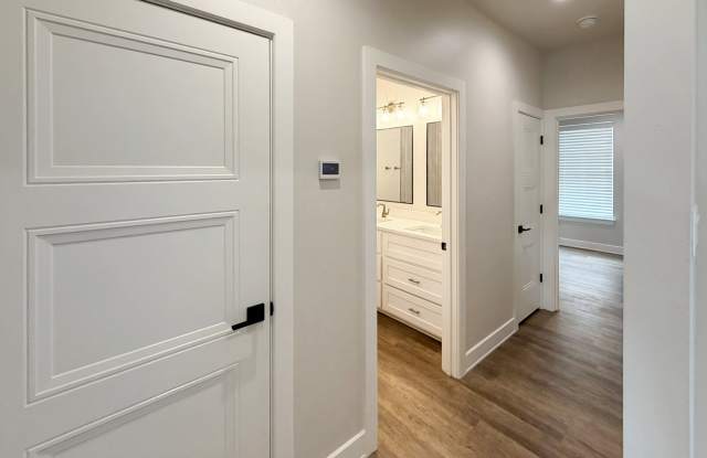 5001 Quesnel Court Gallery 3