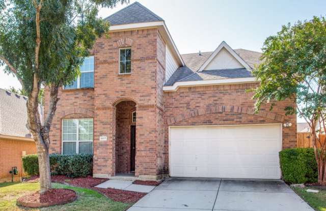 5917 Greenmeadow Dr - 5917 Greenmeadow Drive, Denton, TX 76226