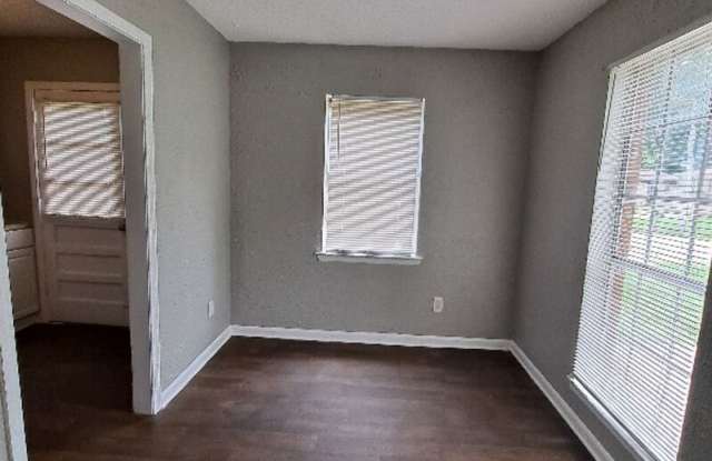 2910 Elbert Dr Gallery 4