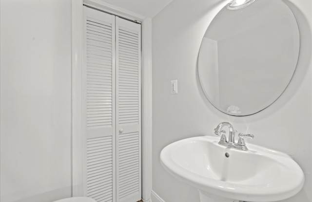 1254 Florida Avenue Northeast photos photos