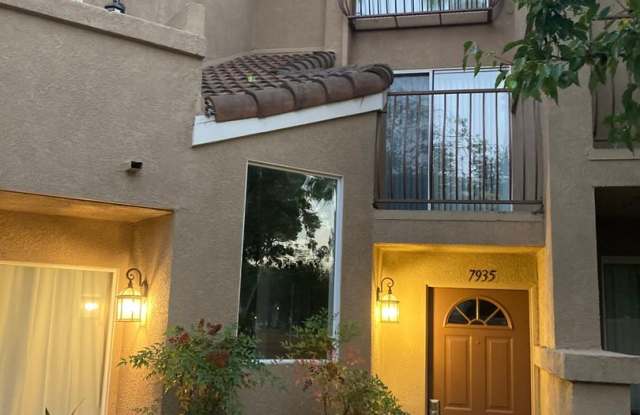 Charming 1 bed / 1.5 bath in Anaheim Hills community photos photos