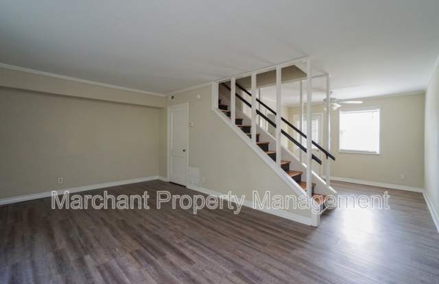 605 University Ridge Gallery 4
