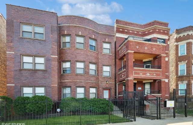 1521 E 65th Street photos photos