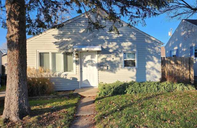 2719 Strong Street photos photos