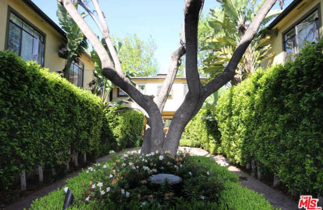 1318 North CRESCENT HEIGHTS Gallery 4