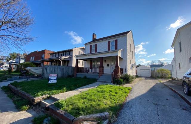 130 N Roys Ave photos photos