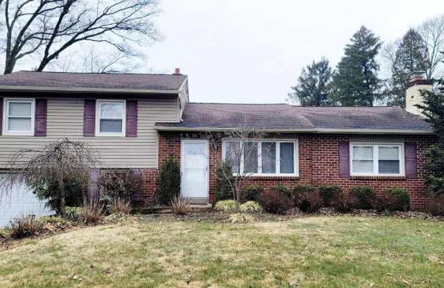 236 ARUNDEL AVENUE photos photos