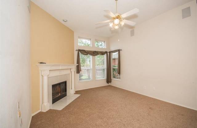 417 Stonebridge Circle Gallery 2