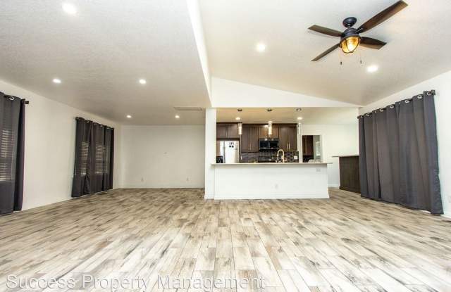 1551 Running Lane Gallery 4