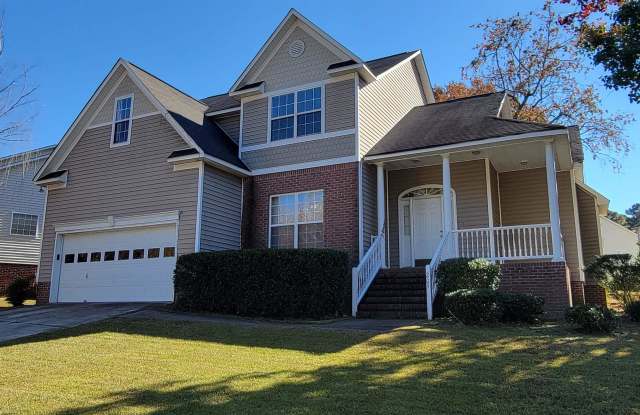 205 Bennington Circle Gallery 2