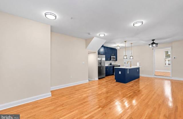 141 V Street NE Gallery 4