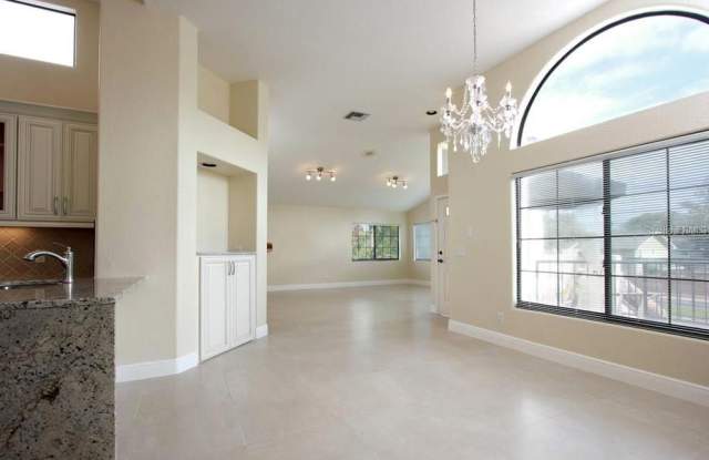 539 Via Fontana Drive Gallery 4