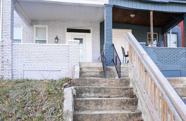 3726 Reisterstown Rd photos photos