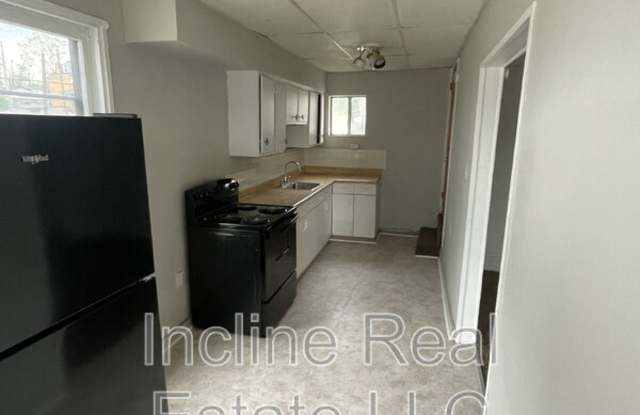 118 Maple ave - 118 Maple Avenue, Dravosburg, PA 15034