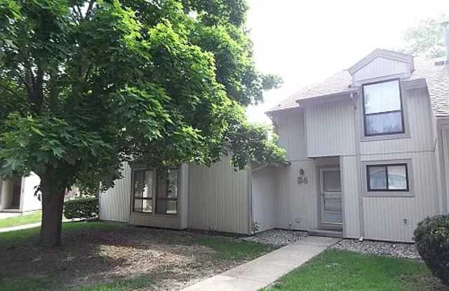 Great 2 bedroom condo available! photos photos