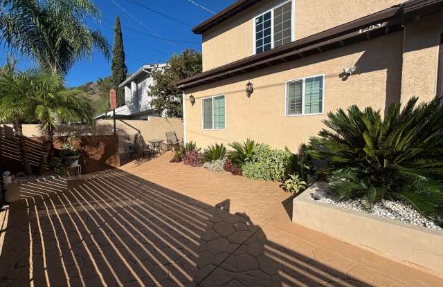 Remodeled 1-Bedroom ADU with All Utilities Included in Pacoima! photos photos