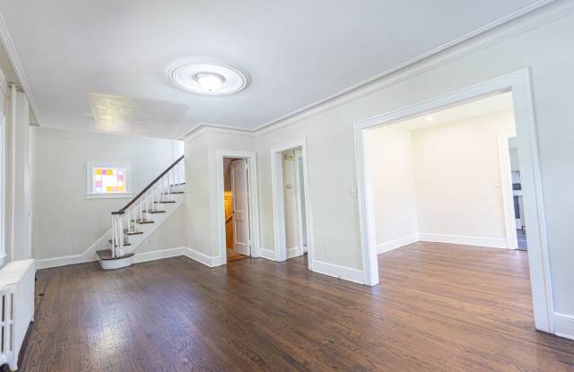 Spacious 3-bedroom, 2-bathroom (Full House - Rental) photos photos