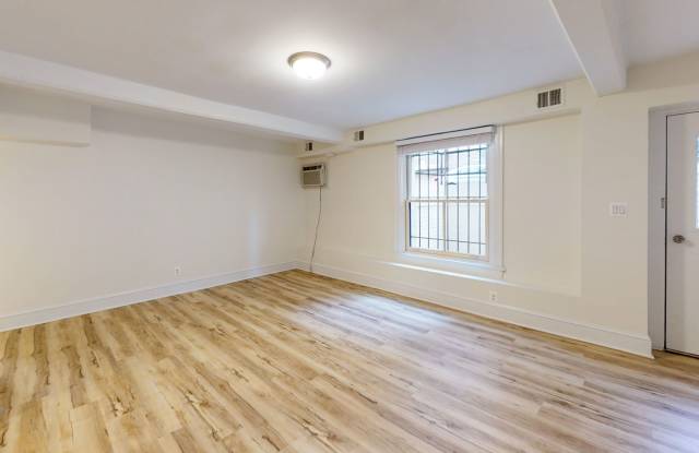Charming Two Bedroom in the Heart of Dupont Circle! - 1705 P Street Northwest, Washington, DC 20036
