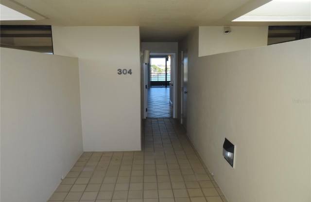 2775 KIPPS COLONY Drive S Gallery 3