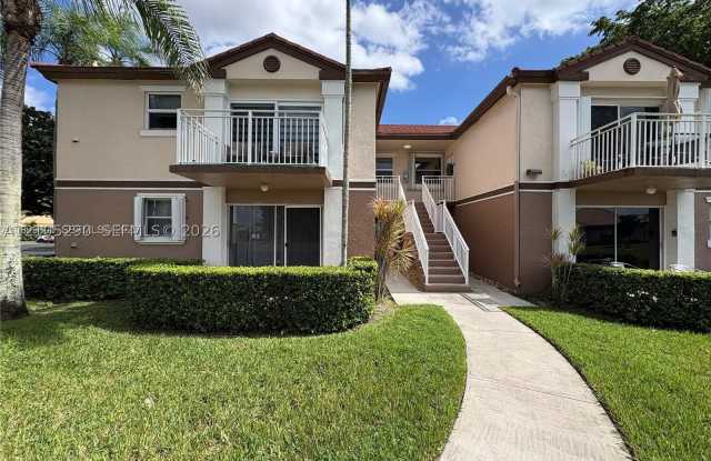 1226 SW 113th Ter Gallery 2
