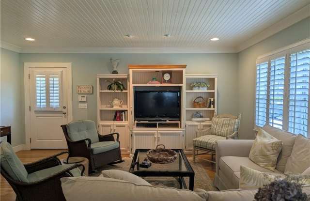 209 Pond Shore Drive Gallery 3