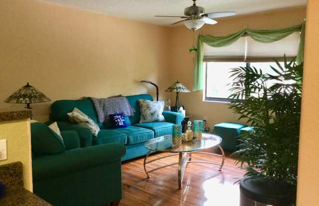 2200 Flower Tree Circle Gallery 3