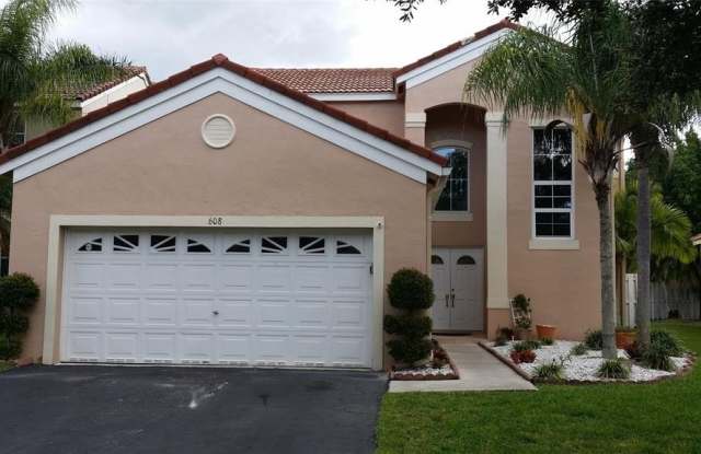608 Stanton Dr photos photos