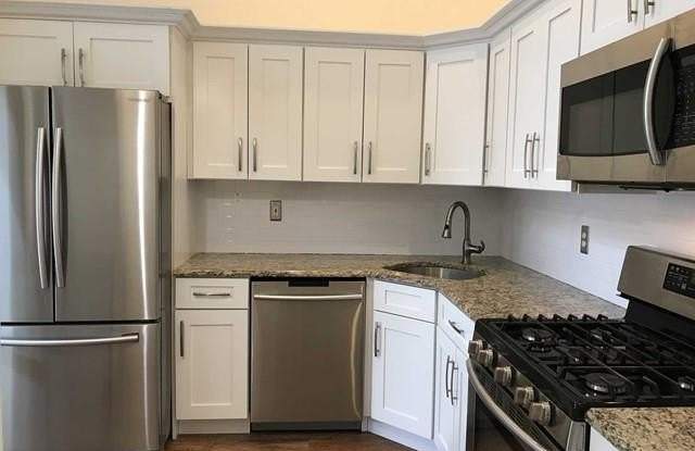 188 Larch Lane - 188 Larch Lane, Bergen County, NJ 07430