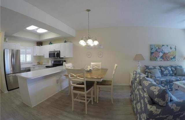 4270 CASTLEBRIDGE Lane Gallery 3
