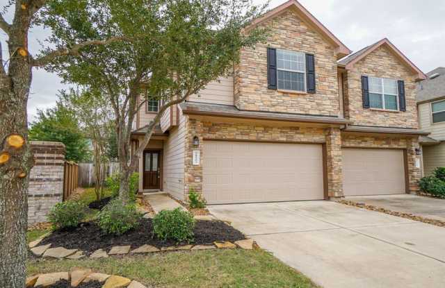 24503 Folkstone Circle Gallery 4