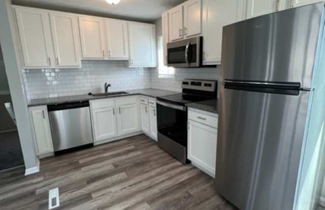 Updated 3 Bedroom 1 Bathroom Home with Garage Gallery 4