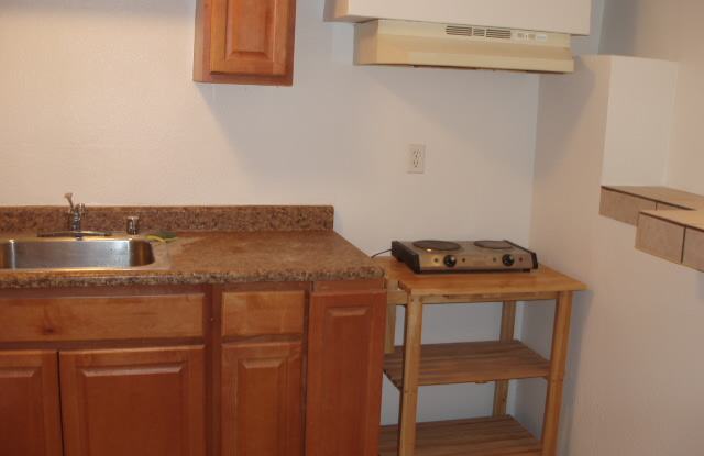 1142 1/2 20th St photos photos