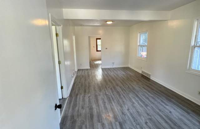 5513 Spaulding St. photos photos