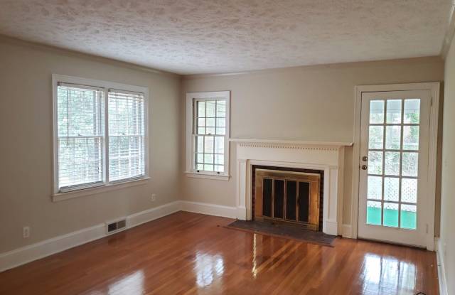1039 Jefferson Drive Gallery 2