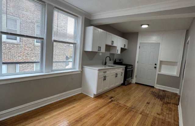 4019 West School St. Gallery 3