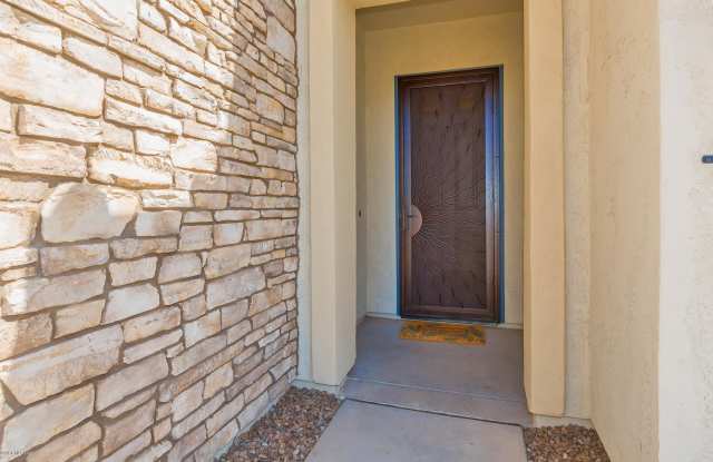 61231 E Flint Drive Gallery 4